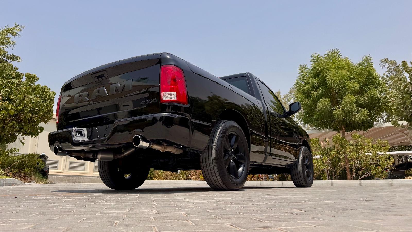 Dodge 5.7*V8*4X4*SINGLE*RAMBOX*CLEAN-CARFAX*AHK*NAVI*