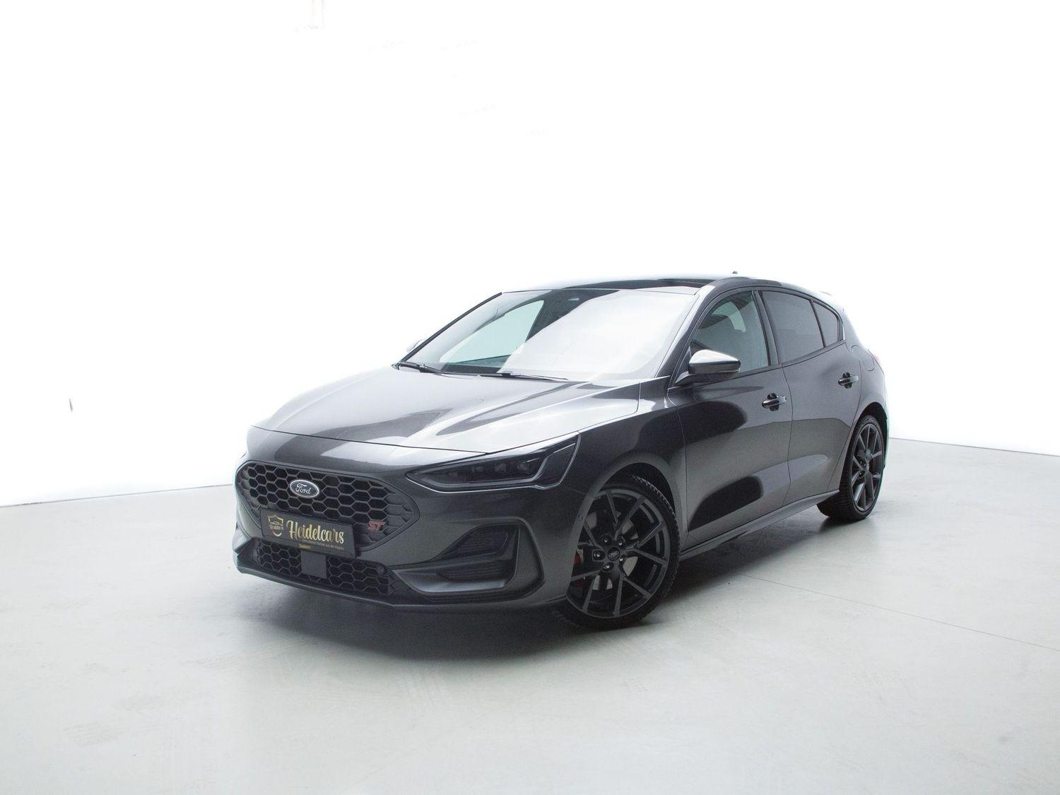 Ford Focus ST X PANO*B&O*LED*SH*CARPLAY*AUTOMATIK*SCH