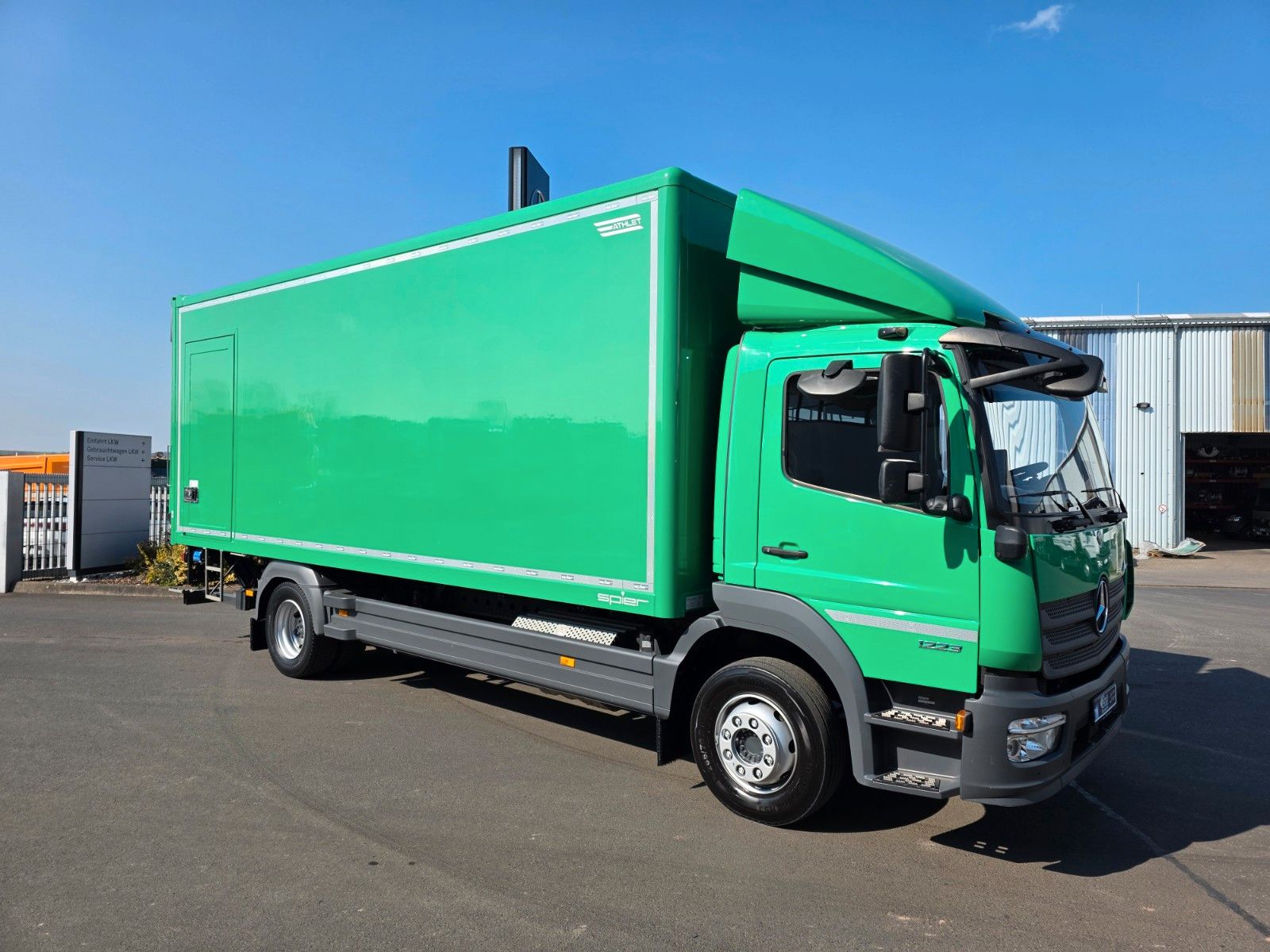 Fahrzeugabbildung Mercedes-Benz Atego 1223 L LBW 2.000kg Klima HPEB