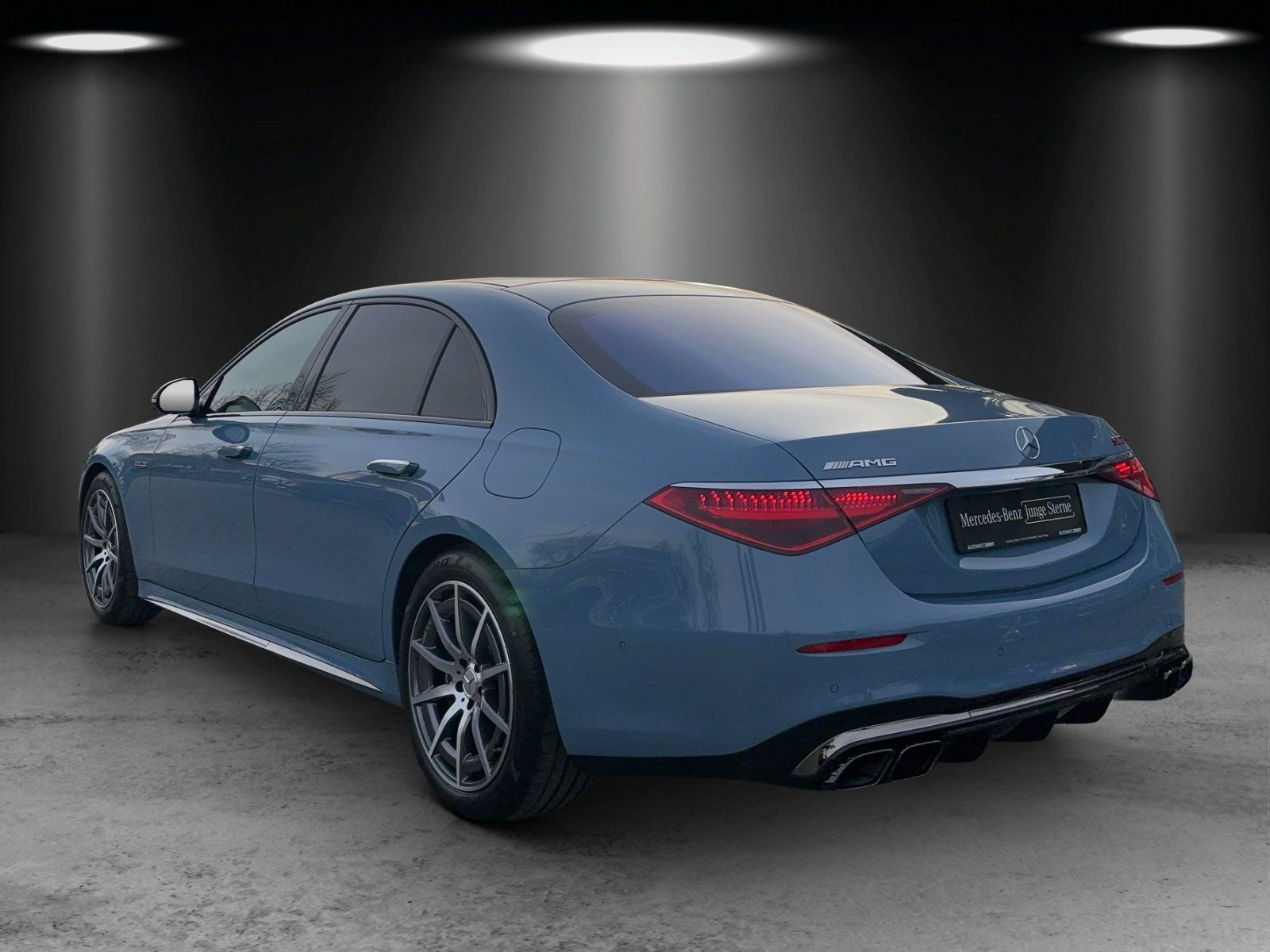 Fahrzeugabbildung Mercedes-Benz S63 E Perf MANUFAKTUR Exclusiv FirstClass FondTV