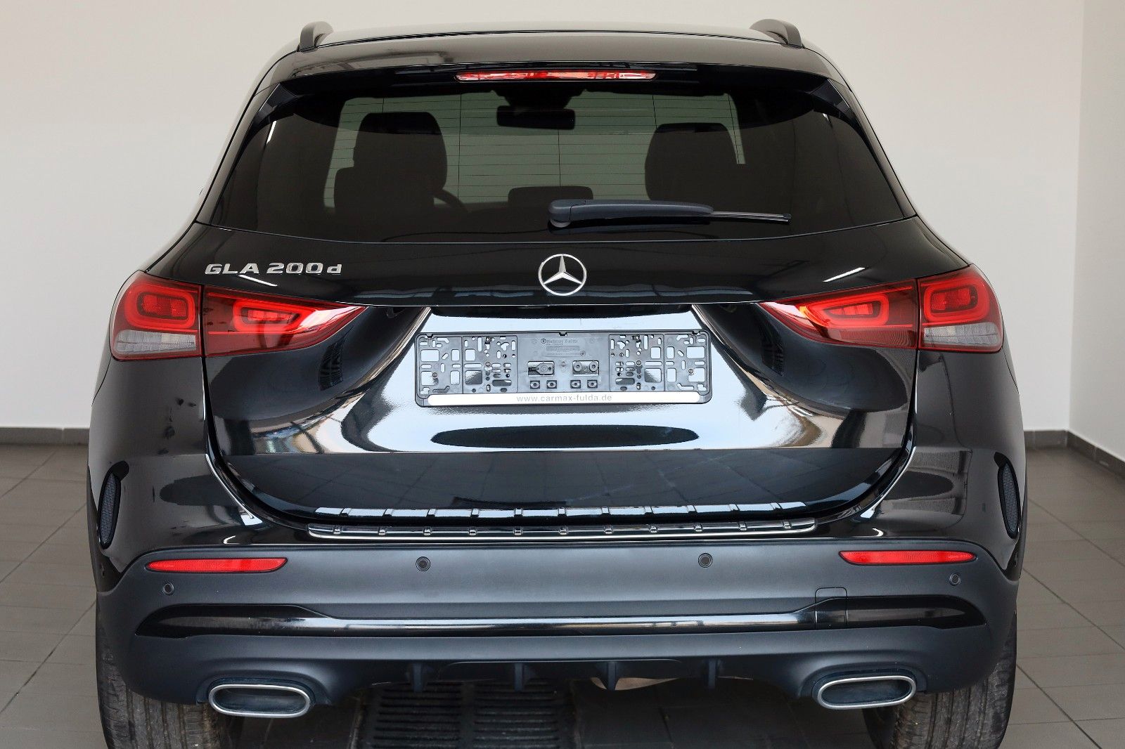Fahrzeugabbildung Mercedes-Benz GLA 200 AMG, Automatik,Navi,Leder,LED,SHZ