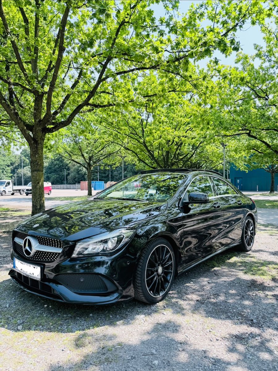 MERCEDES-BENZ CLA 180 AMG Line AMG Line
