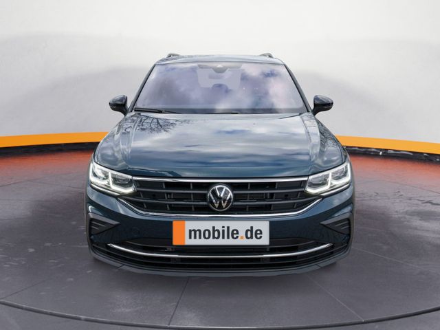 Volkswagen Tiguan MOVE 4M 2.0 TSI DSG LED NAVI PANO RFK AHK