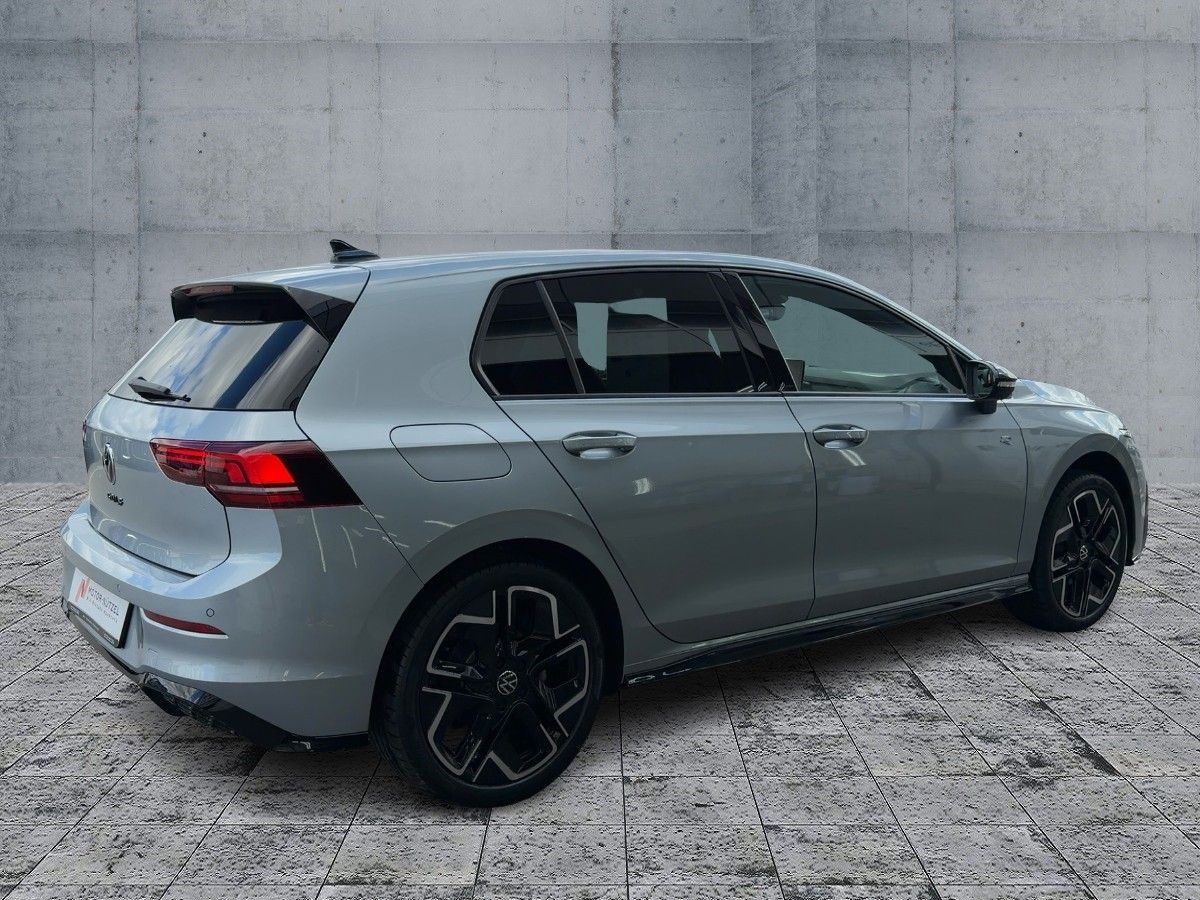 Volkswagen Golf - Bild 6