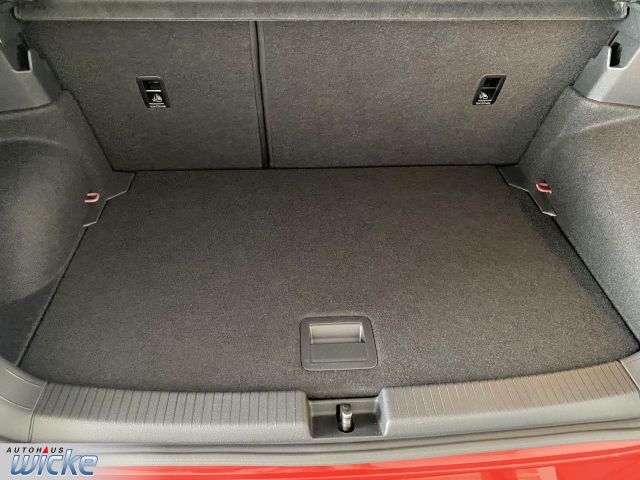T-Cross 1.0 TSI Life CONNECT KLIMA PDC LED
