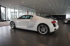 AUDI R8 Coupe 4.2 FSI quattro | Manual transmission AUDI R8 Coupe 4.2 FSI quattro | Manual transmission