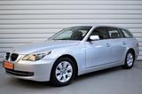 BMW 525i Touring+Automatik+SHZ+Tempomat+Bi-Xenon - silberne BMW 525