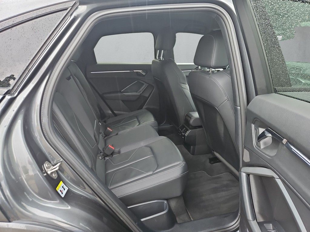 Audi Q3 Sportback S line 45 TFSI quattro S tronic foto 12