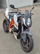 KTM 990 Superduke R - KTM SUPERDUKE 990R