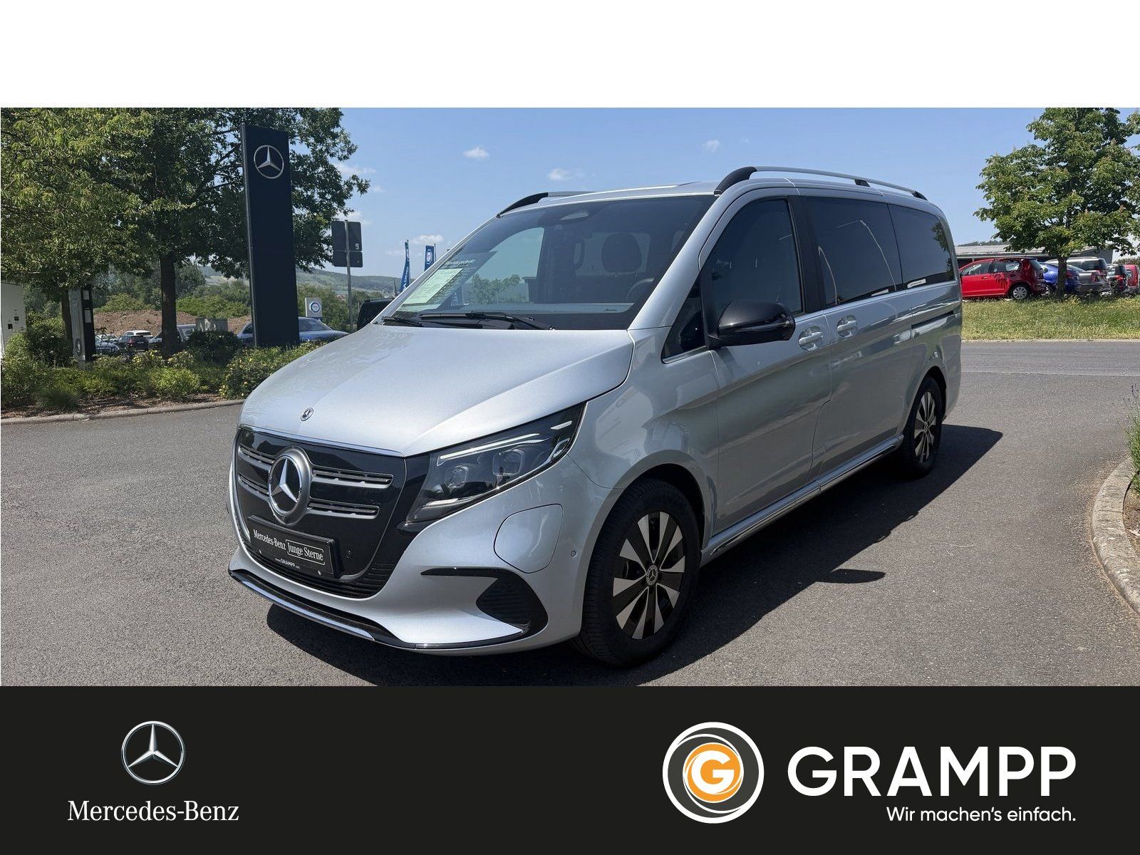 MERCEDES-BENZ EQV 300 AVA AIRMATIC*360*DISTRONIC*Lenkradheiz.*