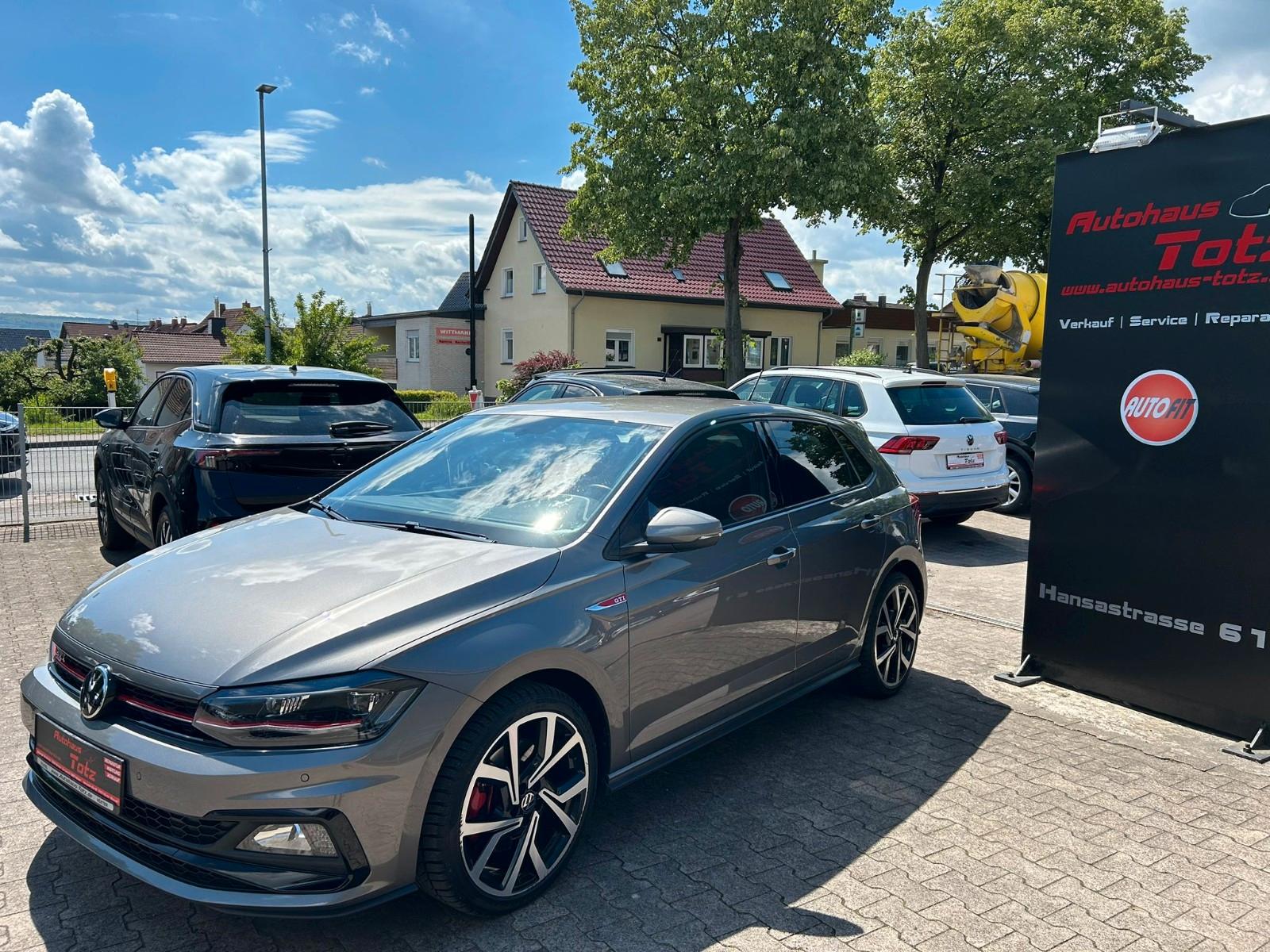 Volkswagen Polo VI GTI *NAVI*SHZ*RFK*