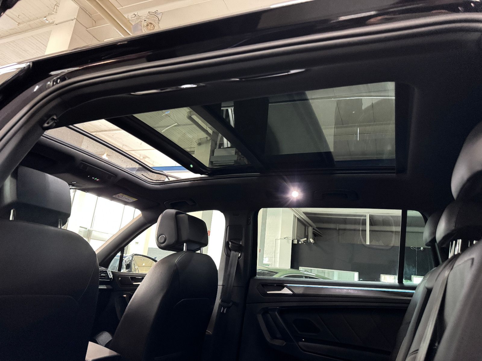 Fahrzeugabbildung SEAT Tarraco Xcellence 4DRIVE 7-SITZER ABSOLUT VOLL