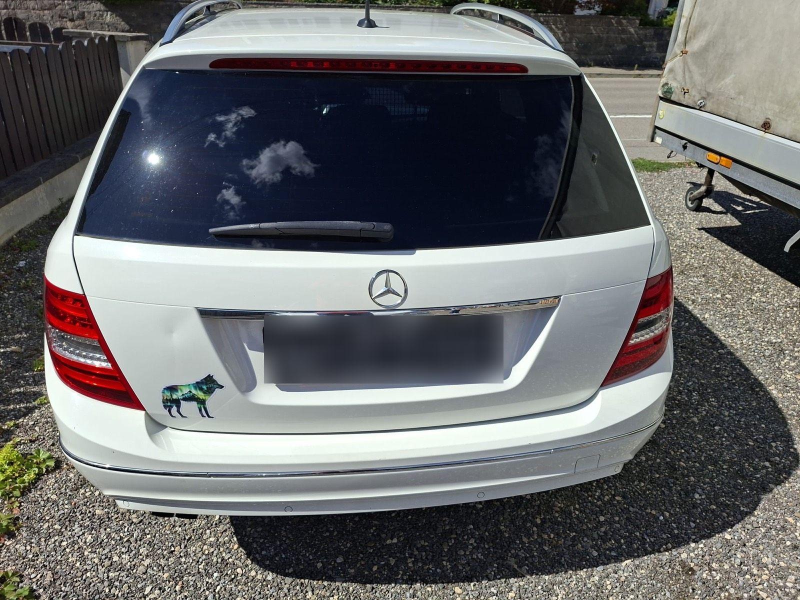 Mercedes-Benz C180 2012 — photo 7