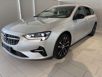 Fotografie Opel Insignia Sports Tourer 2.0 Diesel 4x4 AT Ultimat