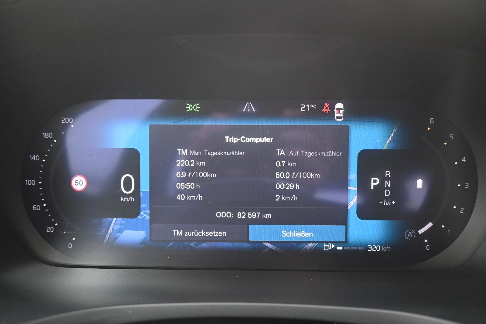 Fahrzeugabbildung Volvo V60Cross Country B4D AWD Plus*FSHZG*ACC*BLIS*AHK