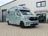 Renault KRISMAR 3-Sitzer Stallion Pferdetransporter
