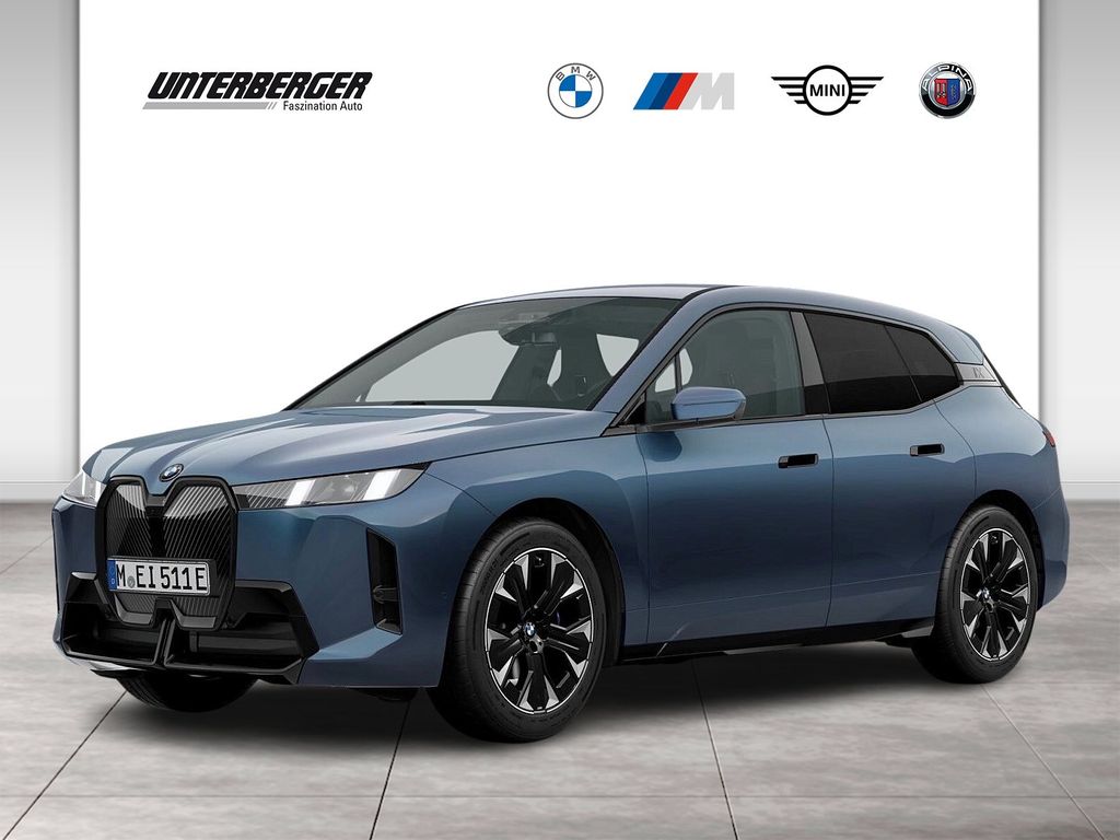 Image of BMW iX