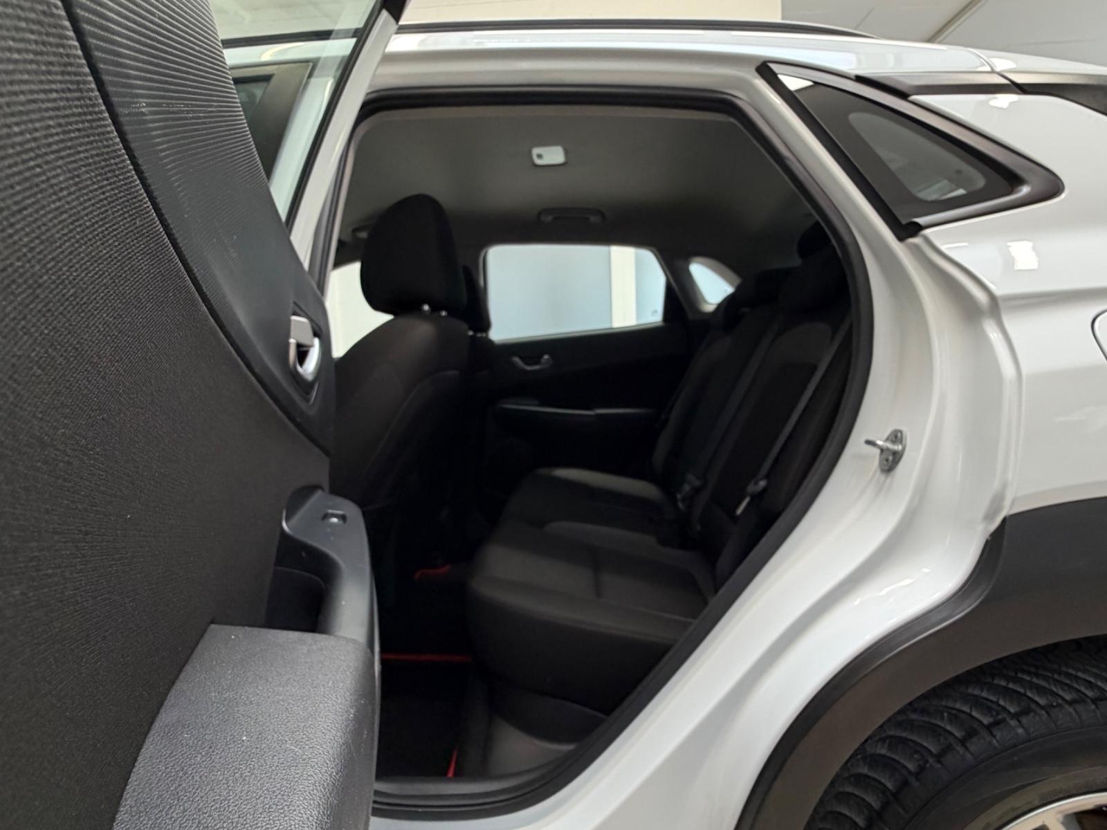 Hyundai Kona Trend 2WD/KAMERA/CARPLAY/SHZ/INSPK NEU