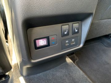 Nissan X-Trail - 12
