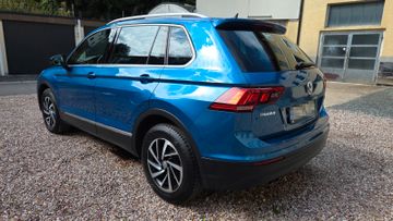 Volkswagen Tiguan - 3