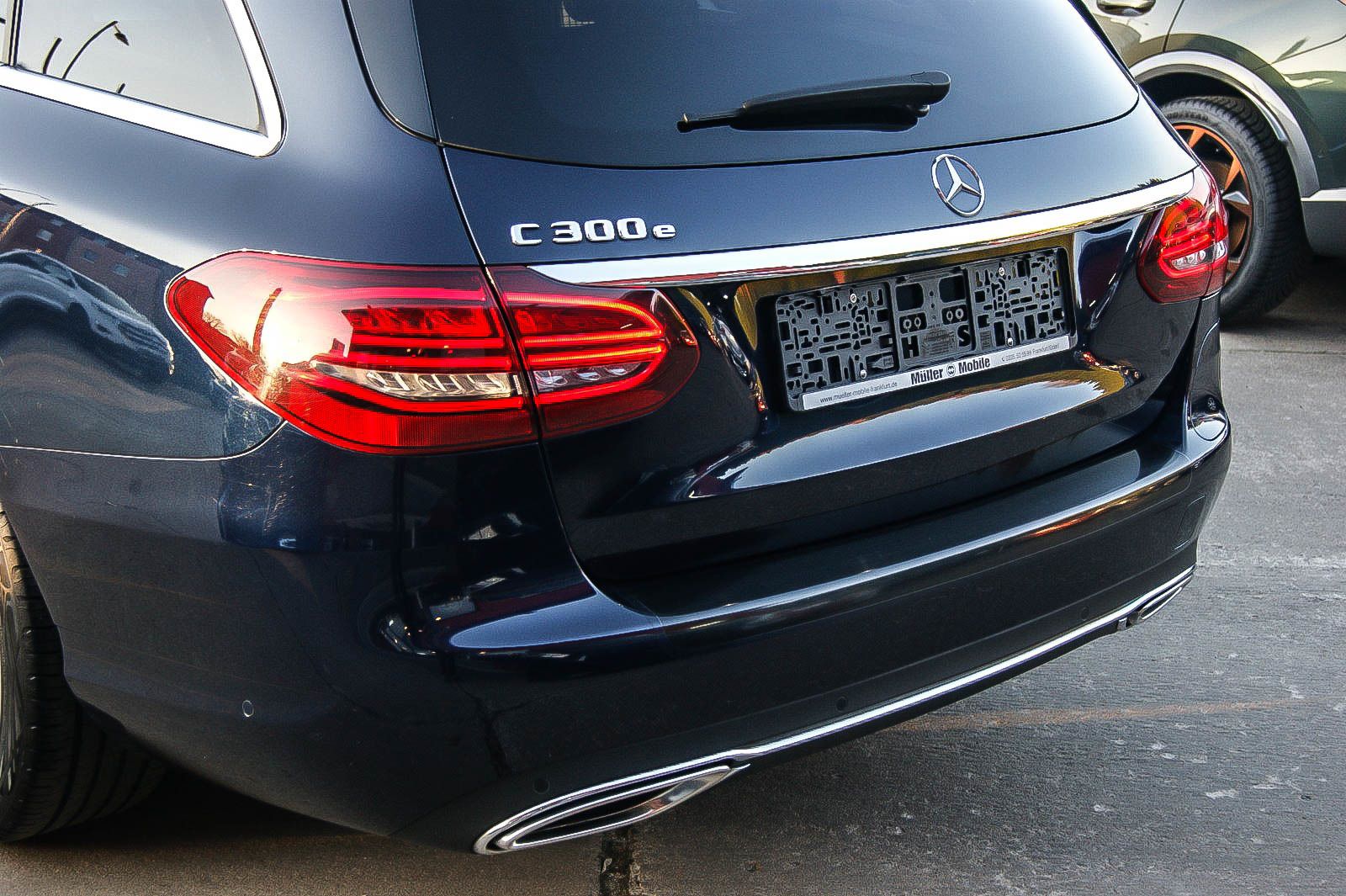 Fahrzeugabbildung Mercedes-Benz C 300 e T 9G-T Avantgarde AHK BURMESTER LED KAME