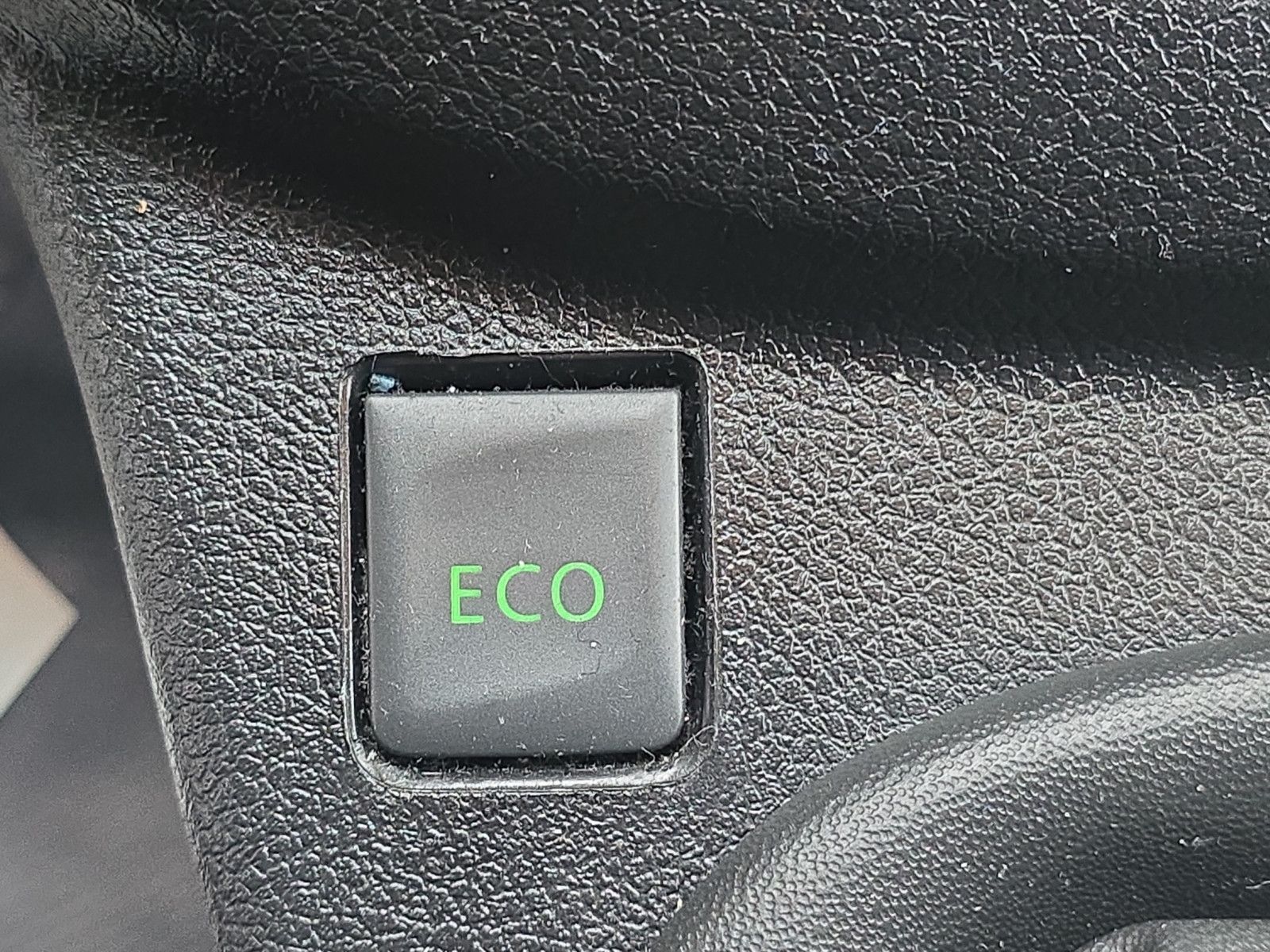 Fahrzeugabbildung Opel Vivaro B Kombi Aus 1.Hand 9-Sitze Klima Tempomat