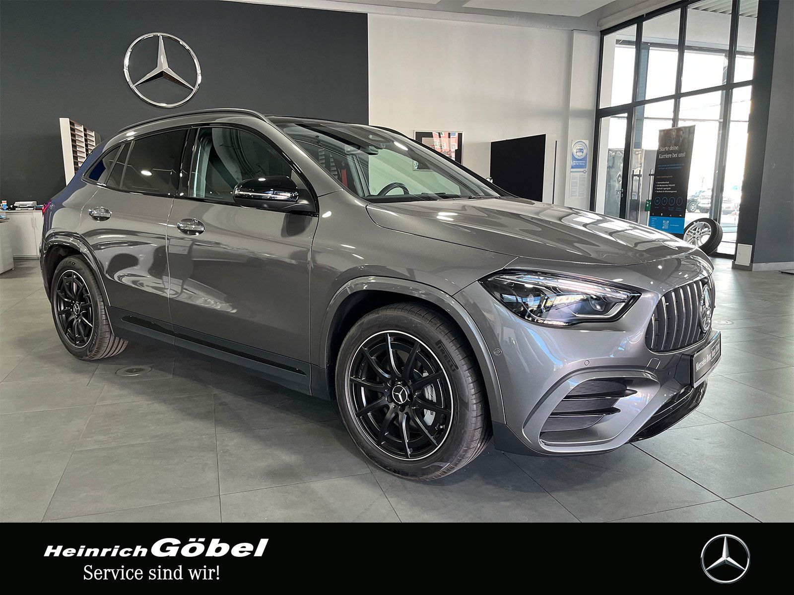 Fahrzeugabbildung Mercedes-Benz GLA 35 4M PANO+360°KAM+BURMESTER+MULTIBEAM+NIGHT
