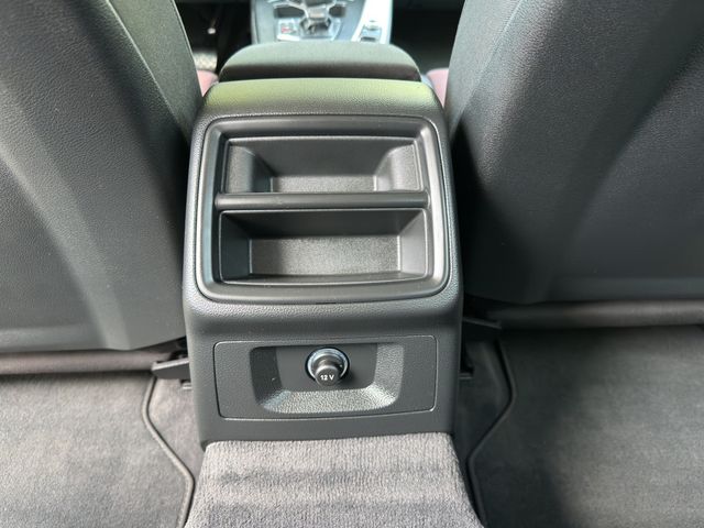 A4 Avant 40 2.0 TDI S line KAMERA SHZ B&O LED