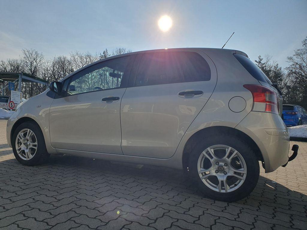 Toyota Yaris 1.33 VVT-i Cool