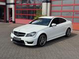 Mercedes-Benz C 63 AMG COUPE, DEUTSCHES FAHRZEUG, DIAMANTWEISS - : Coupé, AMG C63