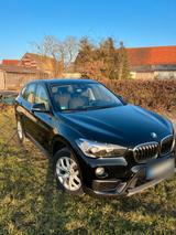 BMW X1 sDrive 20i - BMW iX1 von privat