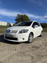 Toyota Auris 1,6-l-Valvematic Edition Edition - Toyota Auris aus 2011 mit Benzin-Antrieb