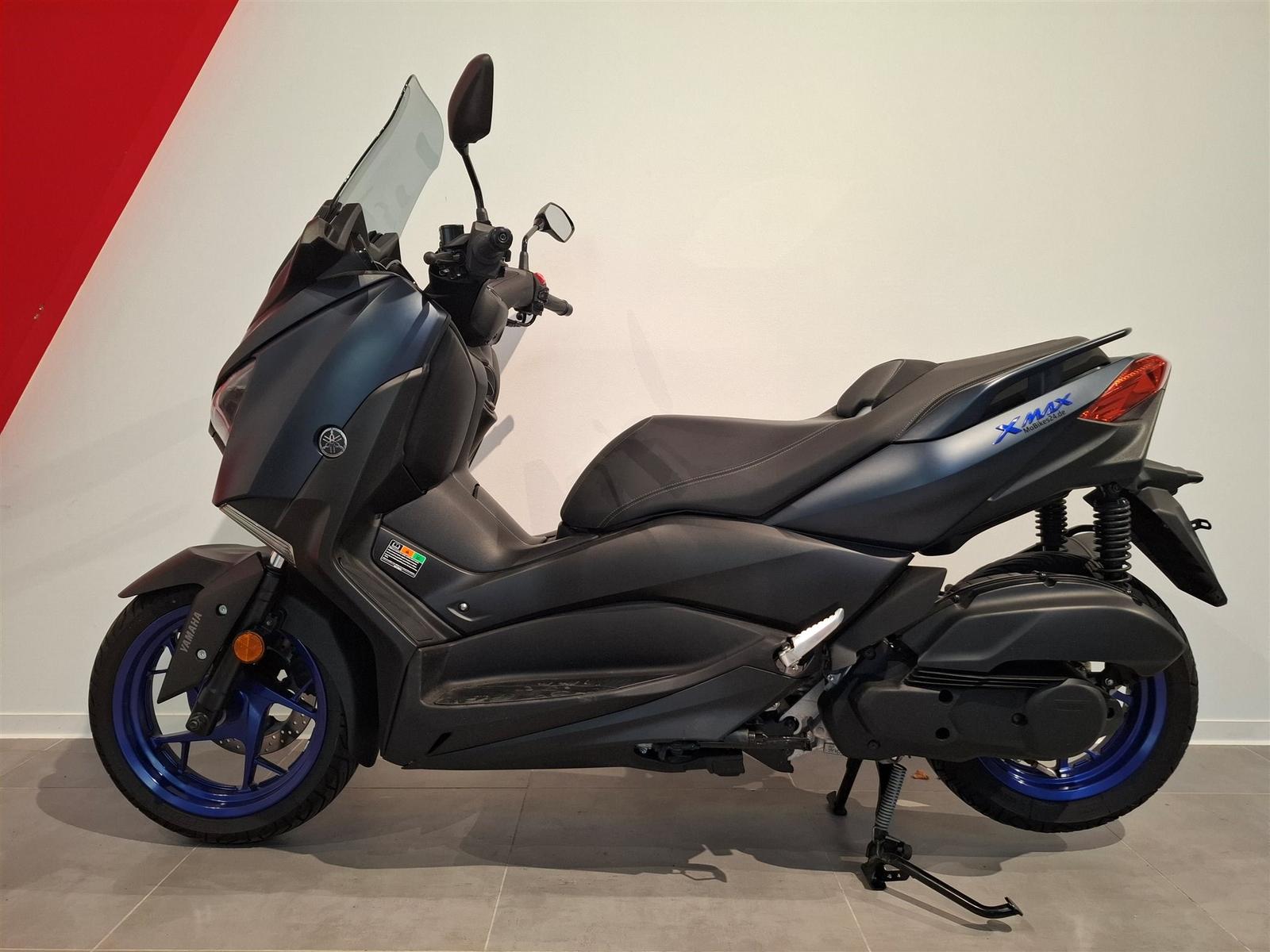 Yamaha XMAX 125 1. Hand, Tourenscheibe