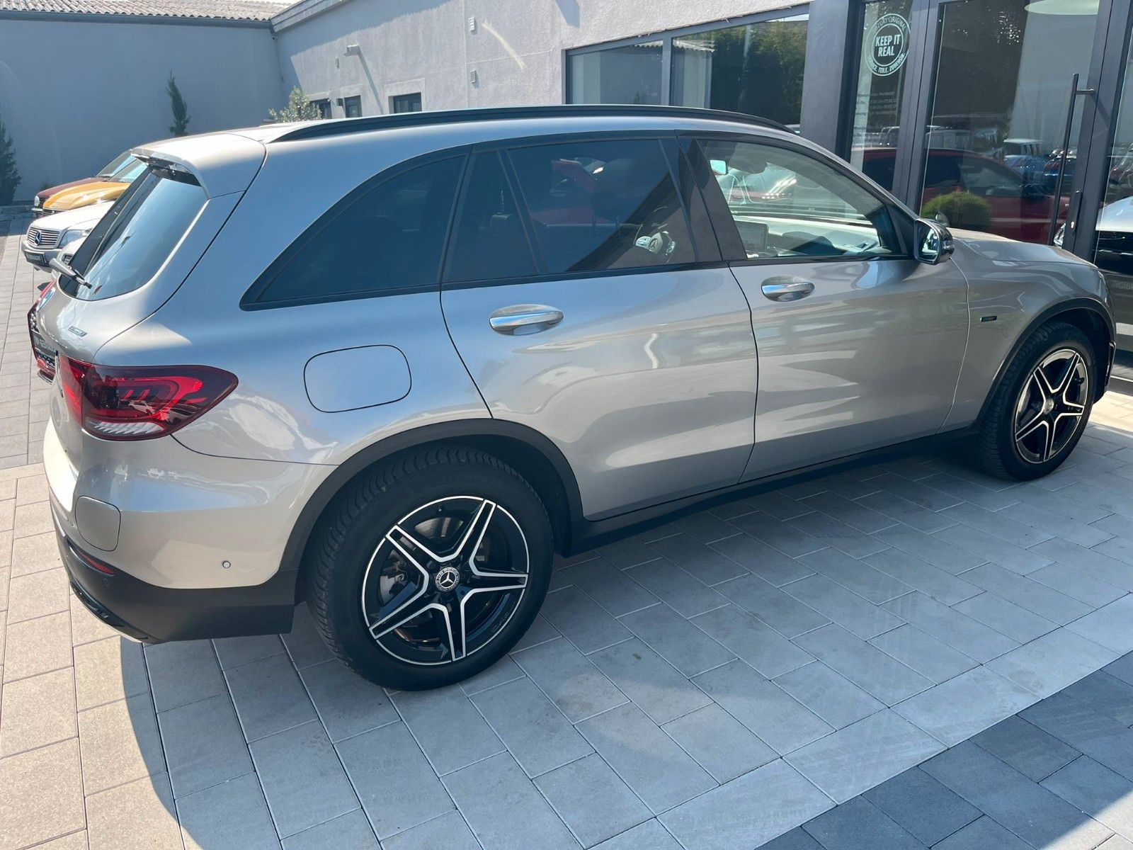 Fahrzeugabbildung Mercedes-Benz GLC 300 GLC -Klasse GLC 300 de 4Matic