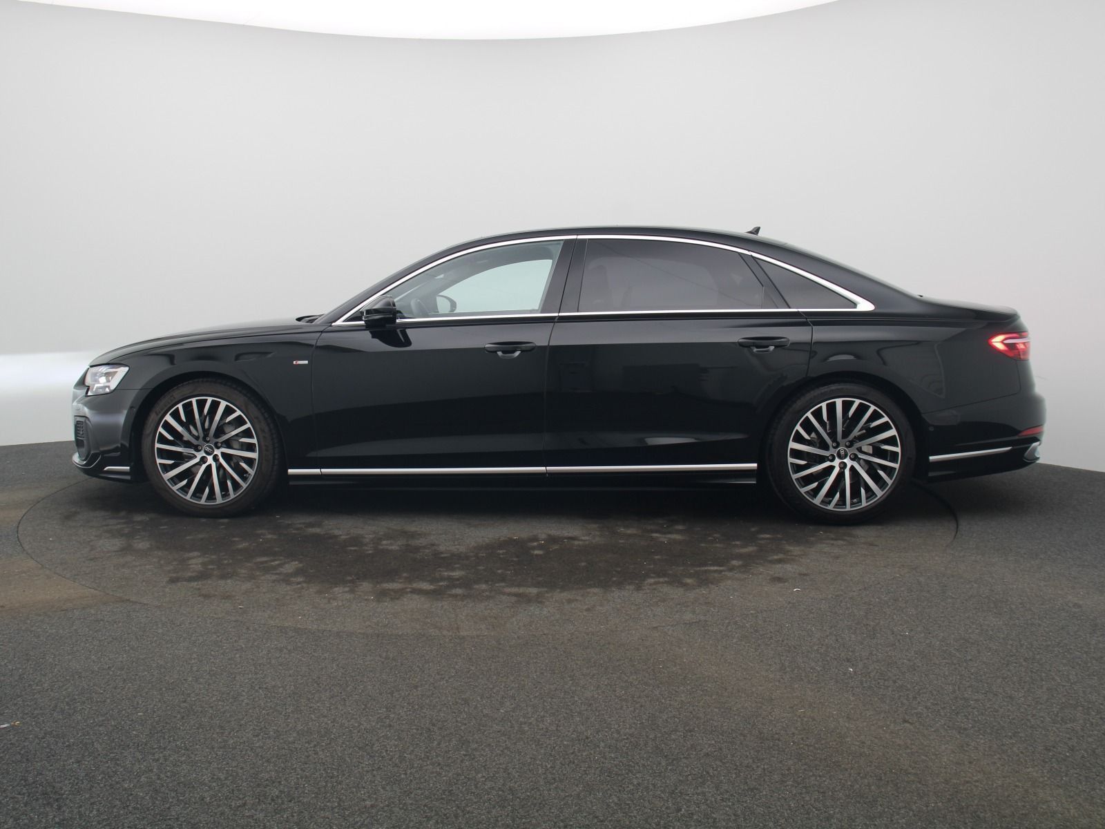 Audi A8 - Bild 4