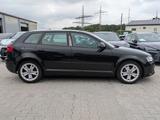 Audi A3 2.0 TDI SPORT XENON*TÜV*AHK*MFL*KLIMA - Audi A3 aus 2009: TDI