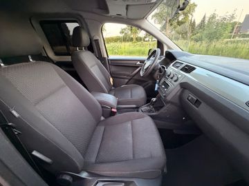 Volkswagen Caddy - 10