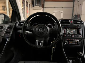 Volkswagen Golf - 4