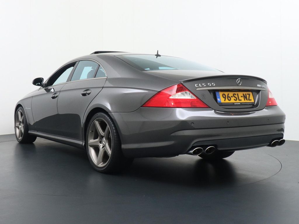 Mercedes-Benz CLS 55 AMG IWC edition + IWC original CLS 55 AMG