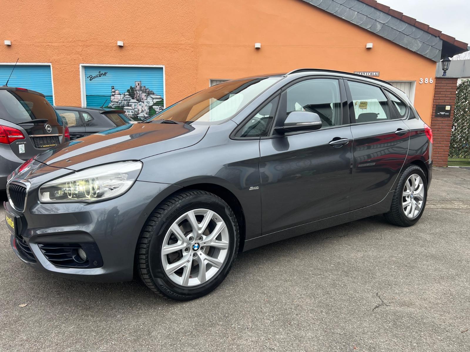 BMW 218 Active Tourer 218d Sport Line TOP GEPFLEGT