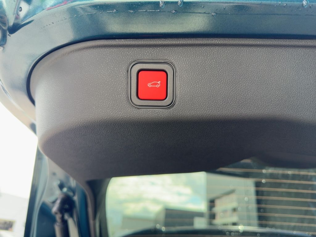 Fahrzeugabbildung Alfa Romeo Junior Ibrida Sport Speciale MATRIX WINTER NAVI