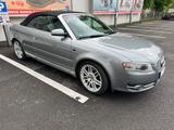 Audi A4 1.8 T Cabriolet, Tempomat,MuFu,Alarm - Audi A4 aus 2006: Cabrio
