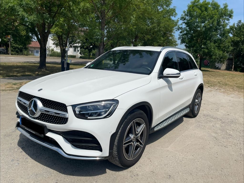 Image of Mercedes-Benz GLC 220