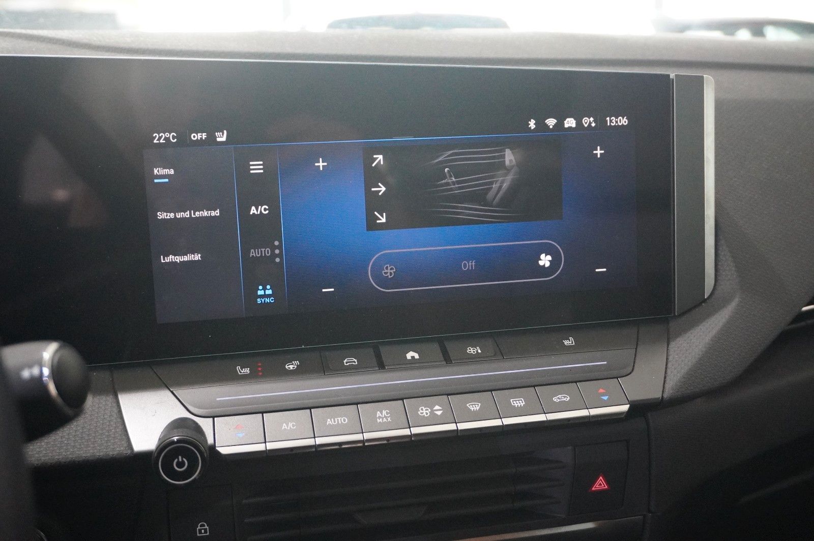 Fahrzeugabbildung Opel Astra L ST 1.5D ELEGANCE NAVI/LED/KAMERA/SHZ/DAB
