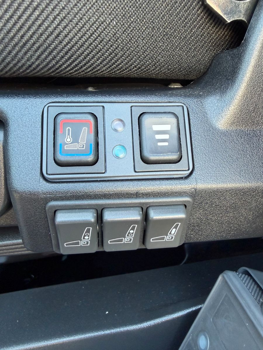 Fahrzeugabbildung Iveco Eurocargo ML140E28/P Bett AHK Klima Standheizung