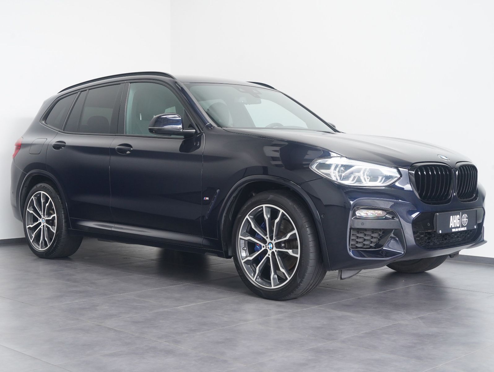 Fahrzeugabbildung BMW X3 xDrive 30 e M Sport AHK/360°/LM20"