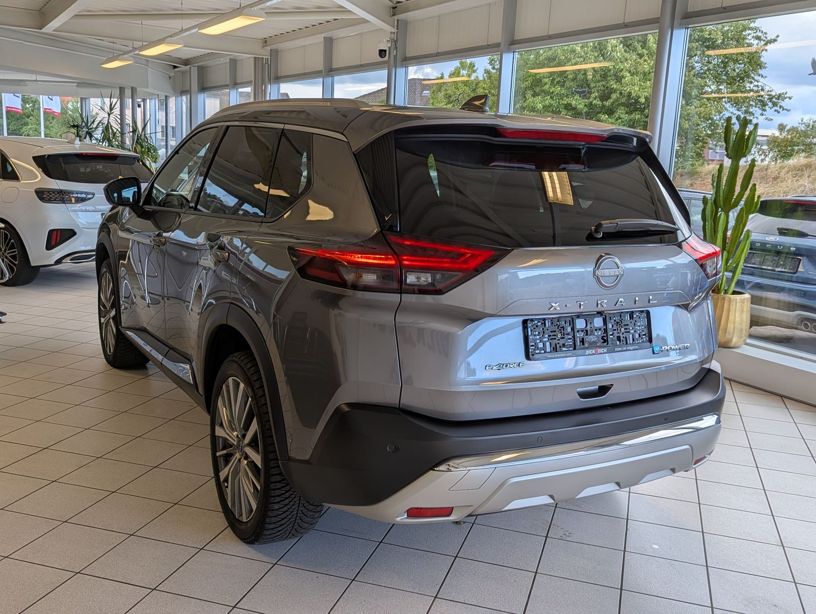 Fahrzeugabbildung Nissan X-Trail 1.5 e-Power e-4 Tekna Bose HUD LED+ 20"