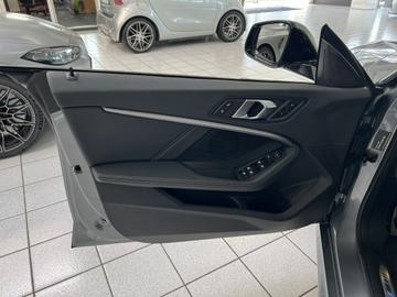صورة 8 لـ 2023 BMW M235