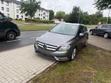 Mercedes-Benz B 180 B B 180 CDI - Mercedes-Benz B 180: Automatik, Cdi