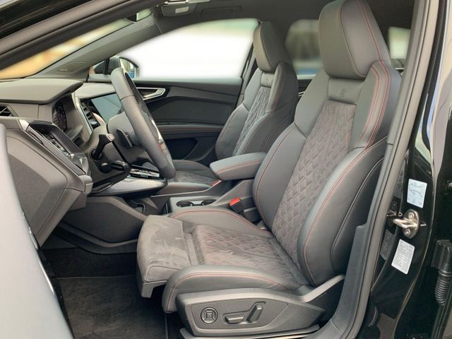 Q4 e-tron 45 QUAT S LINE MATRIX+AHK+SONOS+AR HUD